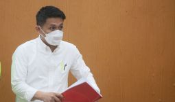 Dialog Ariyanto dengan Chuck Putranto soal Titipan CCTV, Ada Asap Mengepul - JPNN.com