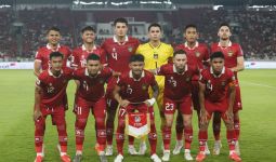 Babak Pertama Timnas Indonesia vs Irak 1-2, Shayne Pattynama Cetak Gol - JPNN.com