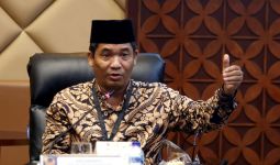 Direktur LIMA: Sebaiknya Hasan Nasbi Mundur atau Cuti - JPNN.com