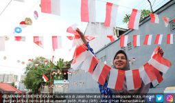Mayoritas Rakyat Berpandangan Moderat soal Agama dan Negara - JPNN.com