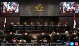 Tim Hukum Jokowi Bawa 2 Saksi dan 2 Ahli untuk Sidang Sengketa Pilpres - JPNN.com