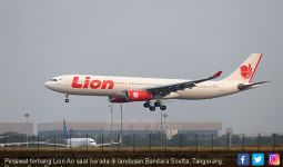 Penumpang Sesak Napas, Lion Air Alihkan Pendaratan, Korban Meninggal Dunia di RS - JPNN.com