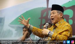 Kepuasan Rakyat ke Jokowi Turun, Hendrawan PDIP Respons Begini - JPNN.com