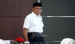 Pak Muhadjir Sebut Kasus Covid-19 di Indonesia Tak Terlalu Parah, Begini Alasannya - JPNN.com