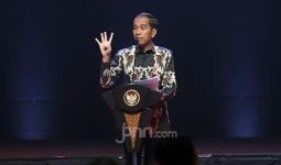 Hakim Agung Ditangkap KPK, Jokowi Sebut Ini Sudah Urgen, Lalu Perintahkan Mahfud MD - JPNN.com