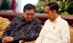 Penuhi Semua Kriteria, Airlangga Hartarto Capres Ideal Versi Jokowi - JPNN.com