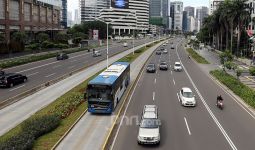 Jakarta Terapkan PSBB, Polisi Bakal Batasi Penumpang Kendaraan Pribadi hingga Ojek Online - JPNN.com