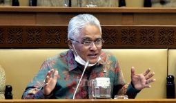 Soal Opsi Penataan Honorer, Guspardi: Pak Anas Mengatakan Tidak Ada PHK - JPNN.com