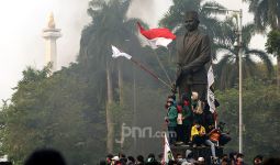 Desak Jokowi Batalkan Cipta Kerja, KSBSI Bakal Demo Beruntun di Depan Istana - JPNN.com