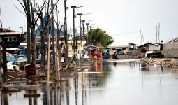 Peringatan untuk Warga di Pesisir Jakarta: Potensi Banjir Rob 3-10 Januari 2023 - JPNN.com