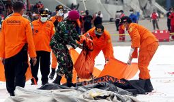 Tragedi Sriwijaya Air SJ182: Ini Fokus Basarnas dan TNI untuk Pencarian Besok - JPNN.com