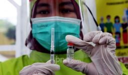 Vaksinasi untuk Lansia Sudah Siap, Dipastikan Aman, Jadi tak Perlu Khawatir - JPNN.com