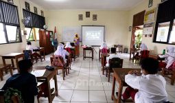 Pembelajaran Tatap Muka di Tangsel Dimulai 6 September, Orang Tua Sambut Positif - JPNN.com