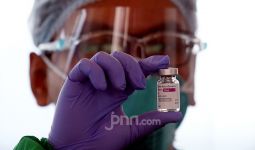 Dialog Pejabat soal Vaksin Dosis Ketiga Bocor, Legislator: Sangat Memalukan - JPNN.com
