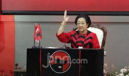 Megawati Sebut Mundur Lebih Terhormat daripada Dipecat, Sindir Jokowi? - JPNN.com