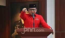 Bicara Sebelum Sidang Perdana, Hasto: Saya Adalah Tahanan Politik - JPNN.com