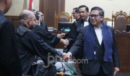 Reaksi Hasto setelah Dengar Dakwaan KPK: Ini Daur Ulang demi Kepentingan Politik - JPNN.com