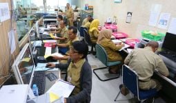 5 Berita Terpopuler: Honorer K2 Minta Ijazah SMA Diakomodasi, Jokowi Kumpulkan Petinggi Negara, Ada Kabar Baru Apa? - JPNN.com