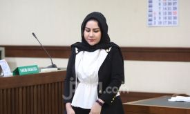 Sidang Artis Lady Marsella - JPNN.com