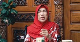 Dorce Gamalama Ingin Dimakamkan Secara Perempuan, Gus Miftah: Kodratnya Dia Laki-laki - JPNN.com