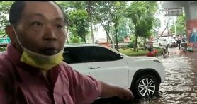 Politikus Gerindra Ini Mencari Sumur Resapan Anies di Tengah Banjir, Lihat! - JPNN.com