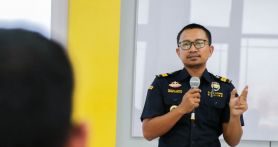 Bea Cukai terus menunjukkan komitmennya dalam memberikan edukasi kepada generasi muda, salah satunya melalui program Customs Goes to Campus (CGTC). Foto: Dokumentasi Bea Cukai - JPNN.com