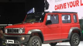 Suzuki Jimny 5-door jadi Mobil Terbaik Versi Forwot - JPNN.com