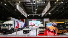 Isuzu Bawa 7 Kendaraan Komersial di GIIAS 2024, Siap-Siap! - JPNN.com
