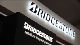Bridgestone Tebar Promo Menarik di GIIAS 2024, Jangan Sampai Kehabisan - JPNN.com