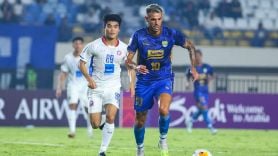 ACL 2: Reaksi Bojan Hodak Melihat Persib Bandung Tumbang di Hadapan Port FC - JPNN.com