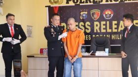 Pria Pembunuh Tetangga di Rohil Ditangkap Polisi, Terancam Dihukum Mati - JPNN.com