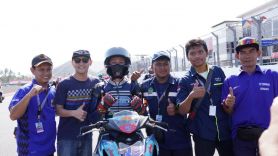 Keren, Yamaha Aerox Garapan Tim SMK Ini Naik Podium di Sirkuit Mandalika - JPNN.com