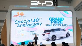 GJAW 2024, BYD Sediakan Hadiah Mobil Listrik M6 Superior - JPNN.com