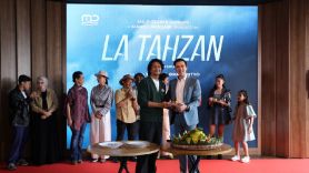 Deva Mahenra Hingga Ariel Tatum Bakal Bintangi Film La Tahzan - JPNN.com