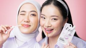 Skincare & Makeup Travel-Friendly Solusi Praktis untuk Remaja Aktif - JPNN.com