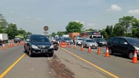 Tol Jakarta-Cikampek Mulai Diterapkan Contraflow Hari Ini - JPNN.com