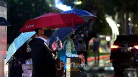 Peringatan Dini Cuaca Hari Ini dari BMKG, Awas Hujan Lebat - JPNN.com