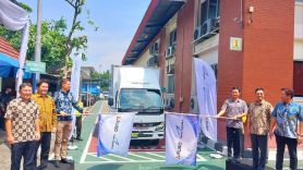 Truk Listrik Fuso eCanter Mulai Beroperasi dengan Area Jakarta Hingga Karawang - JPNN.com