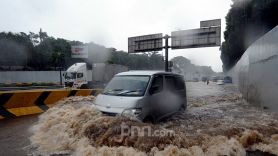 Curah Hujan Tinggi, Enam Ruas Jalan di Jakarta Utara Terendam Banjir - JPNN.com