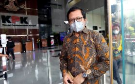 Petition Made to Support Ubedilah's Report Against Jokowi's Sons - JPNN.com