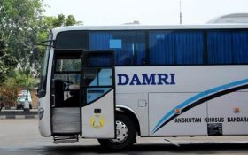 Bus Damri Jurusan Terminal Sawangan-Bandara Soeta Siap Melayani Warga Depok - JPNN.com Jabar