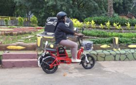 Penggunaan Sepeda Listrik di Bali Masif, Sayang Masih Ngawur, Perlu Aturan - JPNN.com Bali