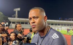 Patrick Kluivert Buka Peluang Bongkar Tim, Siap Tampil Menyerang Kontra Bahrain - JPNN.com Bali