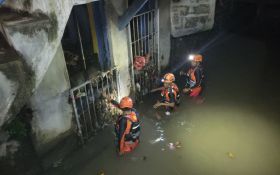 Denpasar Hujan Lebat, Penjaga Pintu Air DAM Hilang Tersapu Arus Sungai - JPNN.com Bali