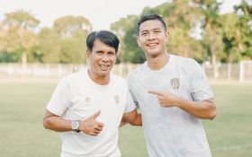 Coach Pasek & Jamul Ternyata Pernah Satu Tim, Heran Sekarang Jadi Bek - JPNN.com Bali