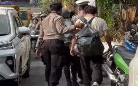 Viral, Bule Amerika Tusuk Warga Lokal di Sibang Gede Badung, Ini Reaksi Polisi Bali - JPNN.com Bali