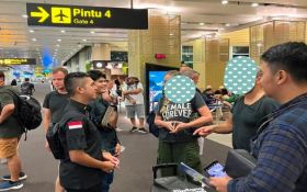 Imigrasi Ngurah Rai Deportasi 3 WNA, Salah Satunya Sempat Bikin Viral, Asli Parah - JPNN.com Bali