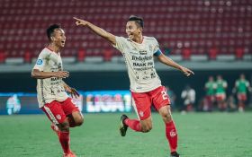 Ricky Fajrin Sentil Persija saat Bentrok Kontra Madura United, tak Masalah Tanpa Teco - JPNN.com Bali