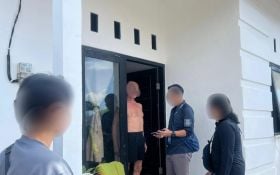 Bule Prancis Tukang Onar Diciduk Imigrasi Singaraja Bali, Overstay Berbulan-bulan - JPNN.com Bali