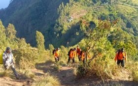 Pendaki Cewek Jatuh ke Jurang Gunung Abang Bangli, Belum Ditemukan, Mohon Doanya - JPNN.com Bali